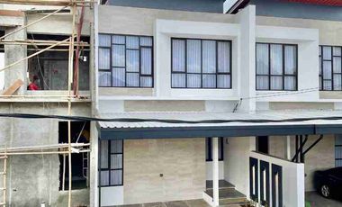 Rumah siap huni dekat halte busway bekasi timur dengan skema syariah