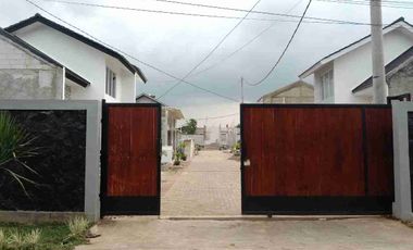 Rumah siap huni dekat halte busway bekasi timur dengan skema syariah