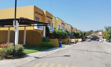 Venta de Casa en Condominio