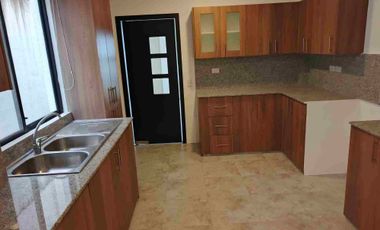 Renta de casa de estreno de 3 habitaciones en Isla Celeste etapa estribor