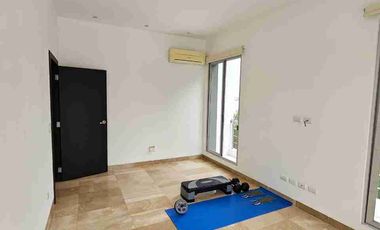 Casa esquinera de Alquiler o Venta en Estancias del Rio - Samborondon km 10