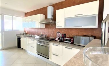 DEPARTAMENTO EN VENTA, TORRE ALTUS, JUNTO A LA SALLE, 3 REC. 3 AUTOS, DE LUJO, VISTA PANORAMICA.