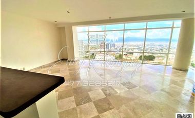 DEPARTAMENTO EN VENTA, TORRE ALTUS, JUNTO A LA SALLE, 3 REC. 3 AUTOS, DE LUJO, VISTA PANORAMICA.