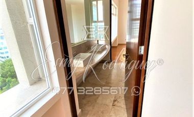 DEPARTAMENTO EN VENTA, TORRE ALTUS, JUNTO A LA SALLE, 3 REC. 3 AUTOS, DE LUJO, VISTA PANORAMICA.