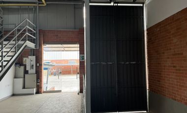 Bodega Vendo 750 M2 En Conjunto Cerrado / Venta $2.362.500.000  / Zona Industrial Acopi Yumbo
