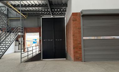 Bodega Vendo 750 M2 En Conjunto Cerrado / Venta $2.362.500.000  / Zona Industrial Acopi Yumbo