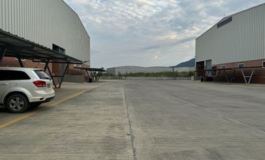 Bodega Vendo 750 M2 En Conjunto Cerrado / Venta $2.362.500.000  / Zona Industrial Acopi Yumbo