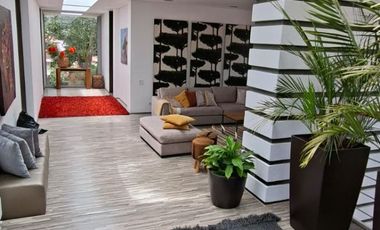 ARRIENDO ESPECTACULAR CASA GUAYMARAL BOGOTA COLOMBIA.