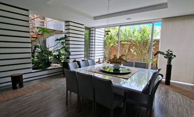 ARRIENDO ESPECTACULAR CASA GUAYMARAL BOGOTA COLOMBIA.