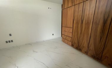 CASA NUEVA EN VENTA EN SOLARES 5 RECAMARAS CON BAÑO COMPLETO A ESTRENAR