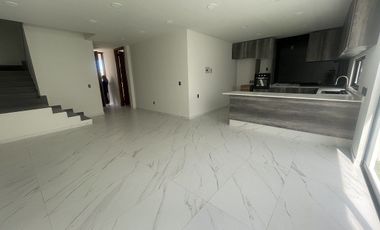 CASA NUEVA EN VENTA EN SOLARES 5 RECAMARAS CON BAÑO COMPLETO A ESTRENAR