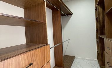 CASA NUEVA EN VENTA EN SOLARES 5 RECAMARAS CON BAÑO COMPLETO A ESTRENAR