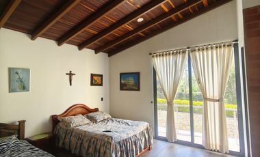 HERMOSA CASA CAMPESTRE EN RAMIRIQUI - BOYACA