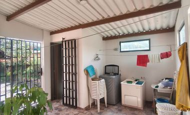 HERMOSA CASA CAMPESTRE EN RAMIRIQUI - BOYACA