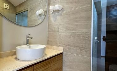 CASA NUEVA EN VENTA EN BOSQUES VALLARTA 3 RECAMARAS CON OPCION A 4TA RECAMARA, CUARTO DE SERVICIO C/BAÑO COMPLETO, CASA CLUB