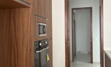 CASA NUEVA EN VENTA EN BOSQUES VALLARTA 3 RECAMARAS CON OPCION A 4TA RECAMARA, CUARTO DE SERVICIO C/BAÑO COMPLETO, CASA CLUB