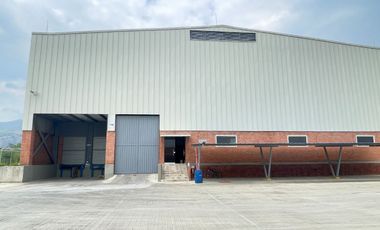 Bodega Vendo 850 M2 En Conjunto Cerrado / Venta $2.625.000.000  / Zona Industrial Acopi Yumbo