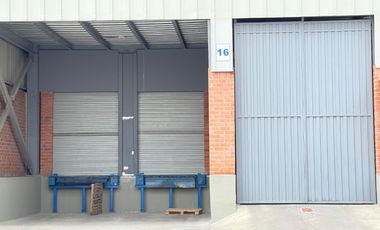 Bodega Vendo 1.000 M2 En Conjunto Cerrado / Venta $3.150.000.000  / Zona Industrial Acopi Yumbo