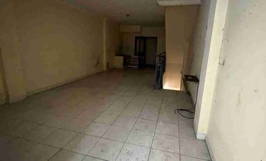 D sewa ruko city resort