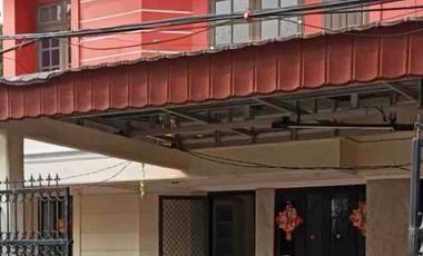 Termurah  Rumah Hoek 17x18m2 Lantai Marmer di Janur Elok Anti Banjir Akses Lebar