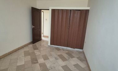 Departamento en Alquiler en la Garzota, 4 Habitaciones, 2 Baños, Parqueo, Seguridad, Norte de Guayaquil.