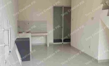 Rumah Katamaran PIK 1 Ukuran 4x11,5 – 3 Lantai Dekat Sekolah & Parkir Luas