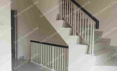 Rumah Katamaran PIK 1 Ukuran 4x11,5 – 3 Lantai Dekat Sekolah & Parkir Luas