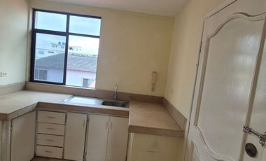 Departamento en Alquiler en Vernaza Norte, 3 Habitaciones, 2 Baños, Norte de Guayaquil.