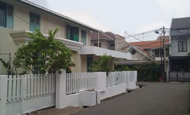 Rumah Murah 2 Lantai Dekat ke jalan Pemuda Rawamangun, Jakarta Timur