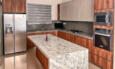 Casa en Renta en Fontana