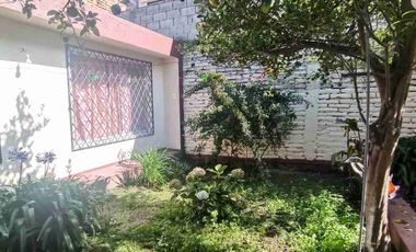 Casa de venta en La Florida, buena ubicación, independiente. Terreno de 236 m2