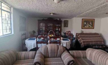 Casa de venta en La Florida, buena ubicación, independiente. Terreno de 236 m2