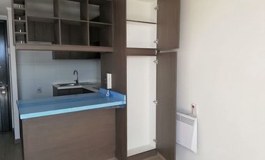 CASI NUEVO, VISTA DESPEJADA AL NORTE, METRO, ARRENDADO
