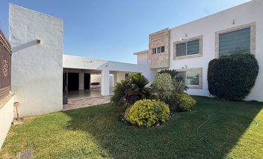 CASA EN VENTA EN FRACCIONAMIENTO LOMAS DE COCOYOC, MORELOS