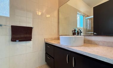 CASA EN VENTA EN FRACCIONAMIENTO LOMAS DE COCOYOC, MORELOS