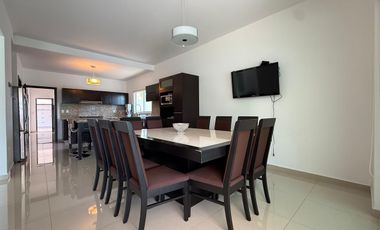 CASA EN VENTA EN FRACCIONAMIENTO LOMAS DE COCOYOC, MORELOS