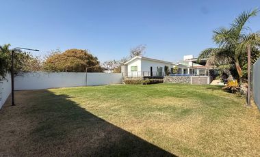 CASA EN VENTA EN FRACCIONAMIENTO LOMAS DE COCOYOC, MORELOS