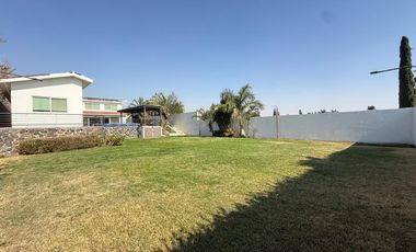 CASA EN VENTA EN FRACCIONAMIENTO LOMAS DE COCOYOC, MORELOS