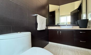 CASA EN VENTA EN FRACCIONAMIENTO LOMAS DE COCOYOC, MORELOS