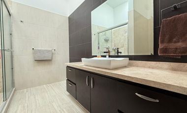 CASA EN VENTA EN FRACCIONAMIENTO LOMAS DE COCOYOC, MORELOS