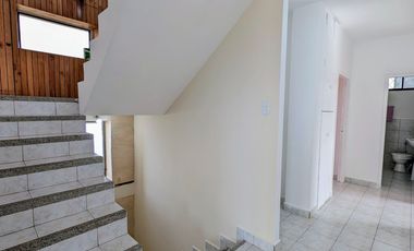 Casa en Venta Sector Ciudadela Universitaria Sur Manta | 5 Dormitorios, Patio y Garage