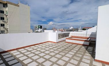 Casa en Venta Sector Ciudadela Universitaria Sur Manta | 5 Dormitorios, Patio y Garage