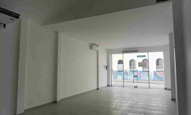 ALQUILO LOCAL COMERCIAL CENTRO PALMIRA 120 M2 DISPONIBLE