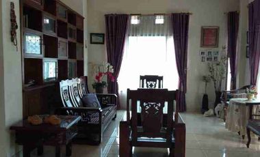 Jual Rumah di taman bunga, jl Adinegoro padang