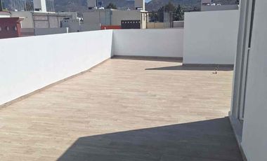 Se renta casa remodelada, a un lado de la Universidad Autónoma. Campestre Villas del Álamo