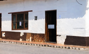 Tibasosa - Casa Comercial - Frente al Parque Principal - 842m2 $1.263.000.000 Negociable