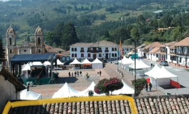 Tibasosa - Casa Comercial - Frente al Parque Principal - 842m2 $1.263.000.000 Negociable