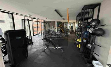 Renta de Departamento Amoblado, 3 dormitorios, Sector La Carolina, Edificio IQON