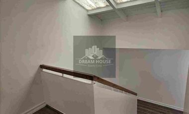 Venta de Casa de 4 dormitorios, Sector Quito Tenis, Ecuador