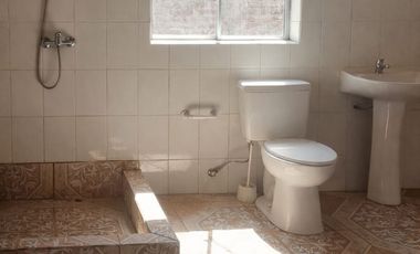 Casa Moderna 3D/2B en Linderos, Buin – Año 2022 con estacionamiento